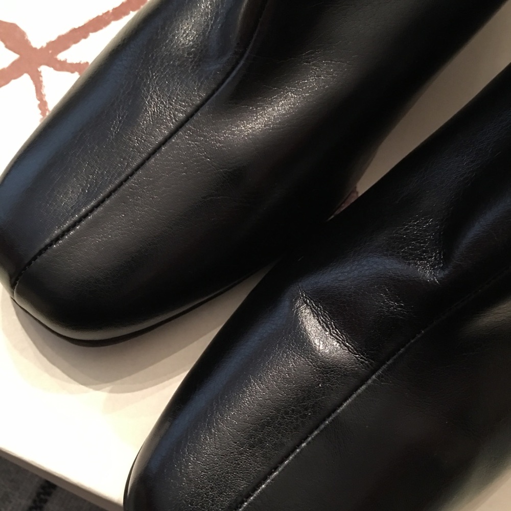 Women’s Black Bootie - Picture 3 of 5